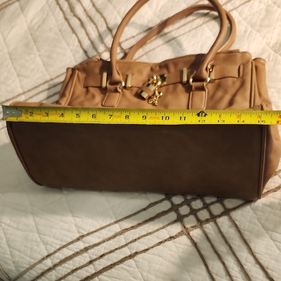 Aldo Large Rich Brown Purse with Gold Accents - Picture 10 of 12